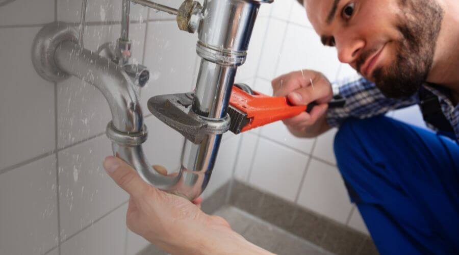 Toilet leak repair in Torrington, WY